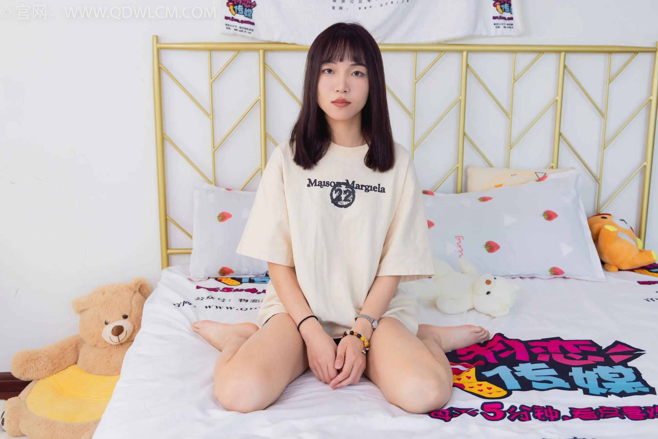 物恋传媒 NO.1506 琪琪-冷月光 [151P]插图6